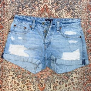 Vintage Abercrombie & Fitch low-rise boyfriend short